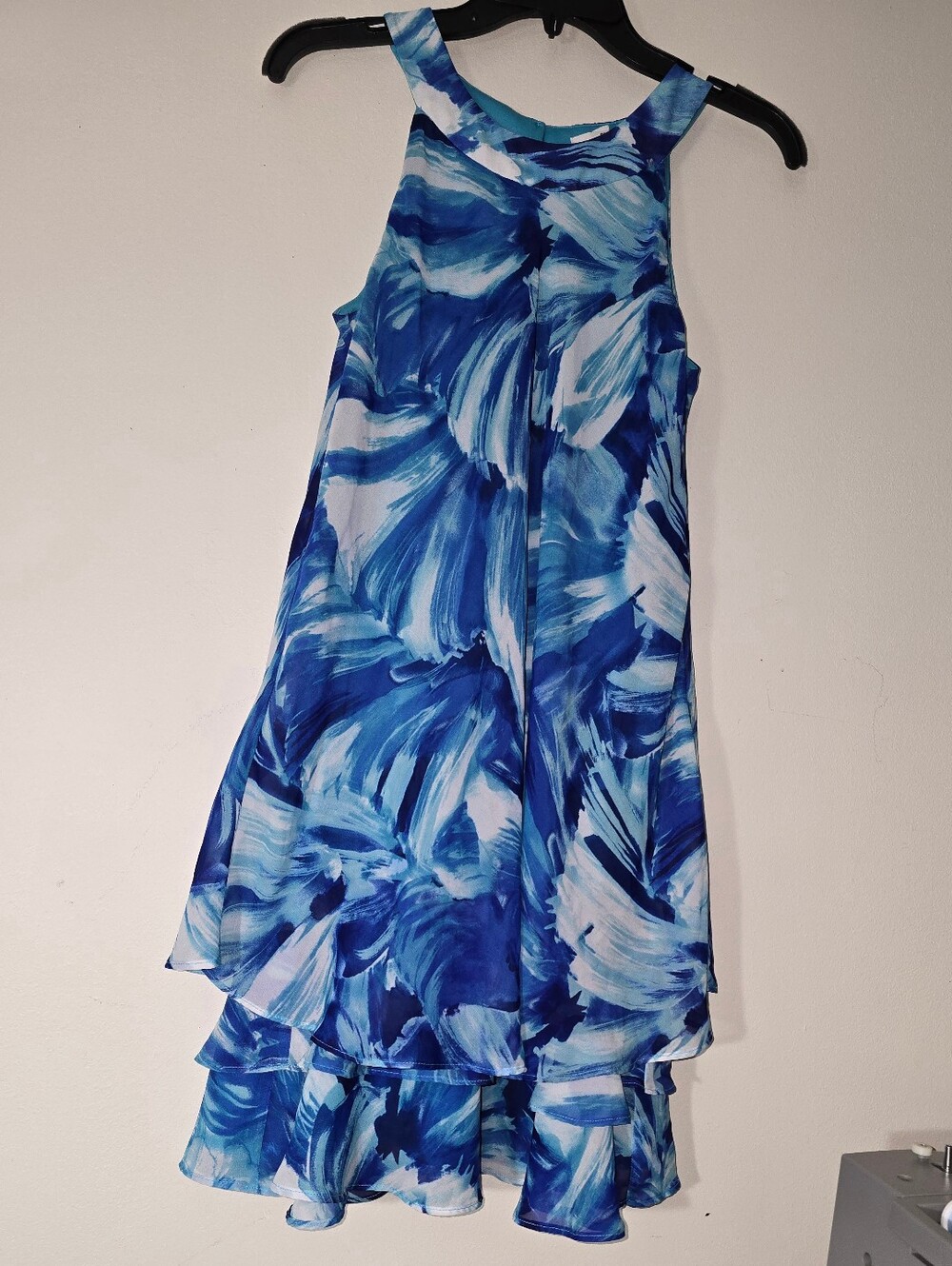 Studio One Blue and White Watercolor Halter Dress Sz 4